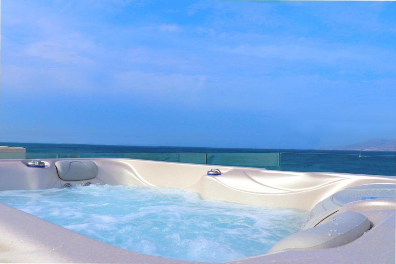 Beach Apartment Thalia With Hot Tub And Sea View Agios Prokopios  Exterior foto